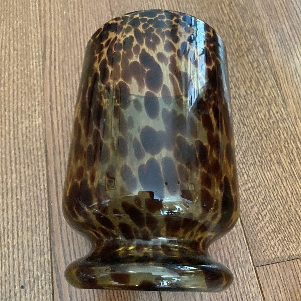 Vase - Picture 3 of 4